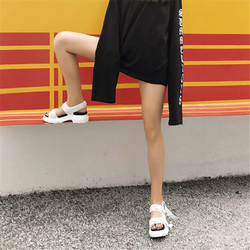 Sandali estivi verdi donna Platform Creepers scarpe con zeppa Casual Sandalias Mujer Sneakers per il tempo libero femminili Beach Flats