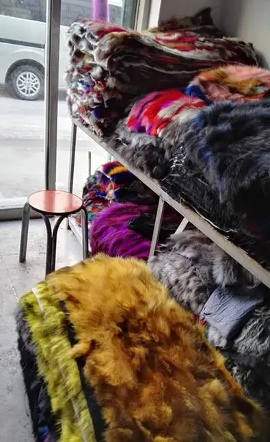 Low price complex pattern of  fox plate/ woven style of fox fur blanket