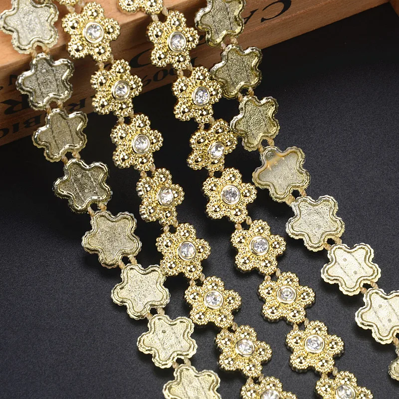 2Yards Gold Single Row Plastic Sunflowers Line Beads Chain Home Wedding Party Clothing Decoration Accessory Diy Dress Material