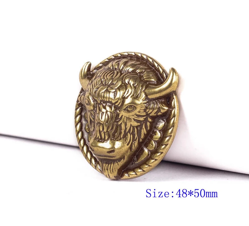 2 Stück 48*50MM Retro Messing Schwerer Büffelkopf Bison-Kopf Lederhandwerk Western Sattelgürtel Conchos mit Schraubbefestigung – Detail 3