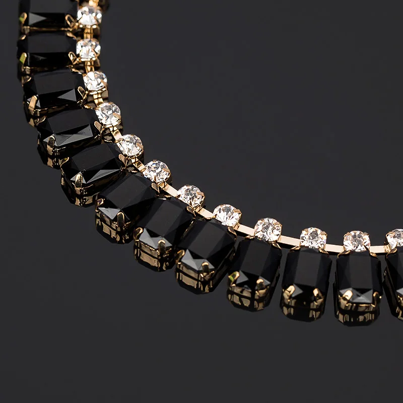 YFJEWE Gold Chain With Charms Fashion Rhinestone Handmade Black Acrylic Gem Choker Personally  Design Necklace #N023