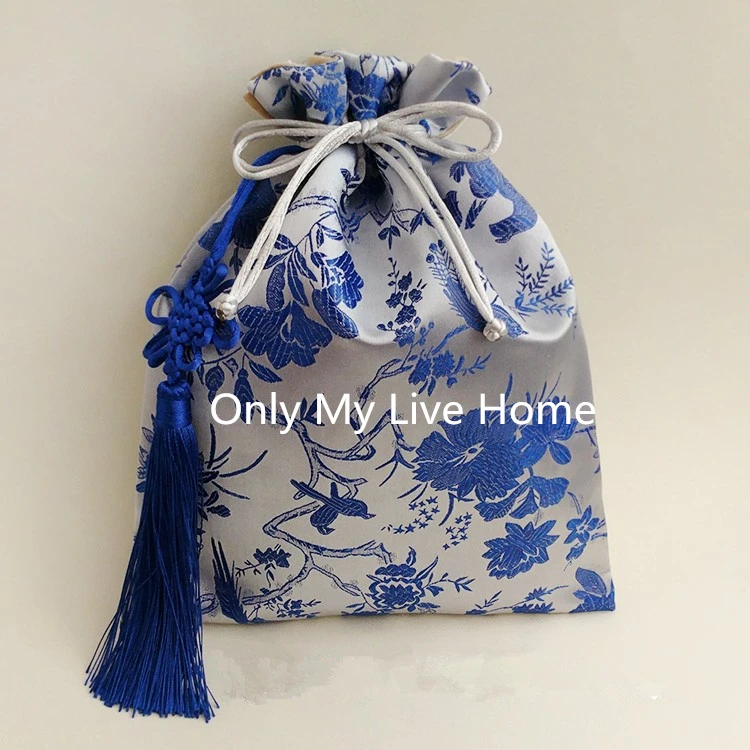 

Chinese knot Tassel Extra Large Silk Brocade Bag Drawstring Craft Bags Gift Pouches Suede lining Jewelry Storage Bag 20x25cm