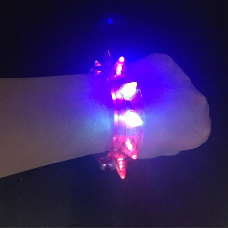 2018 Limited Time-limited Led Wedding Favors 20pcs/lot Led Flash Bracelet Light Up Party Toys Hand Ring For Party/bar/cosplay