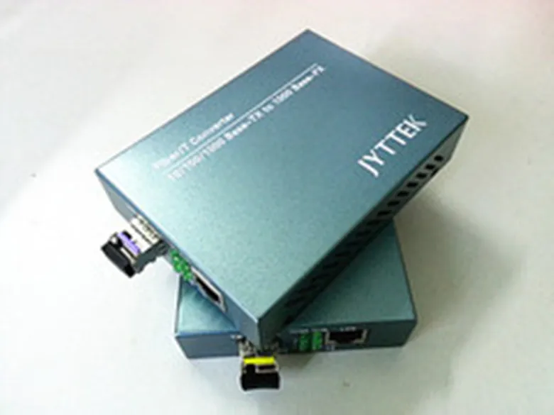 

Hot Sale 2 Pieces/Lot SFP Media Converter Singlemode Singlefiber Gigabit Fiber 40KM LC