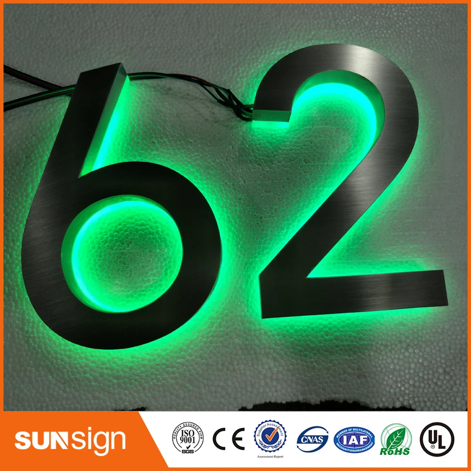 Letras iluminadas para publicidad exterior e interior, fuente de 35cm, halo acrílico de acero inoxidable