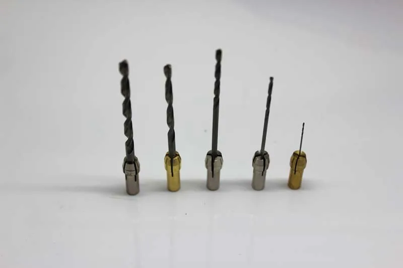 A Set 5 pcs Drill Head 3.0 / 2.5 / 1.5 / 1.0 / 0.5 mm with Chucks For Dremel or Polisher Burnish Machine Tool Accessory