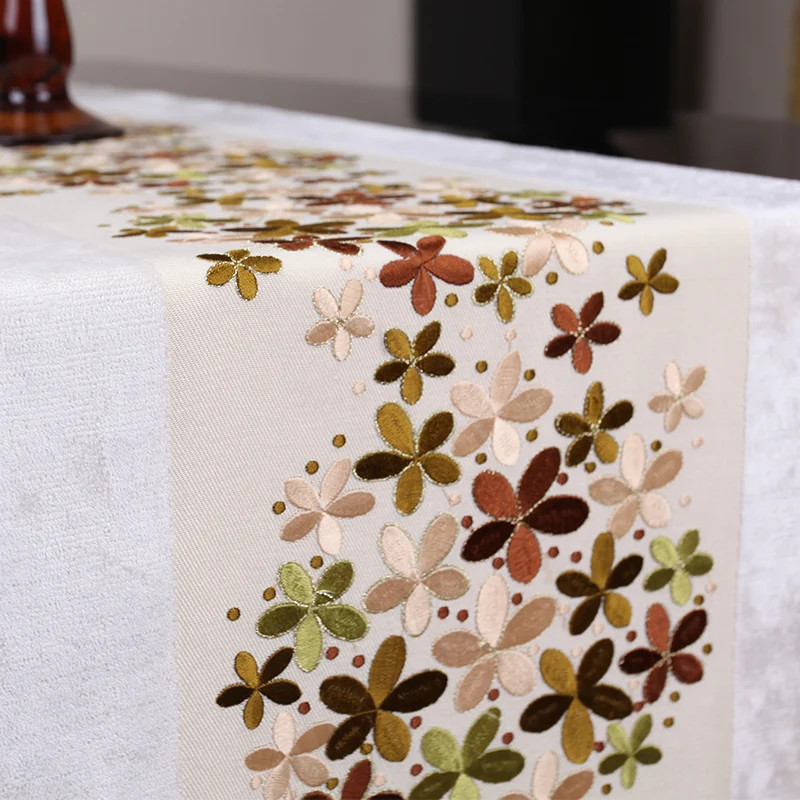 Cloth a home European high-grade garden 007 Chinese table flag table flag table cloth embroidered tablecloths coffee table flag