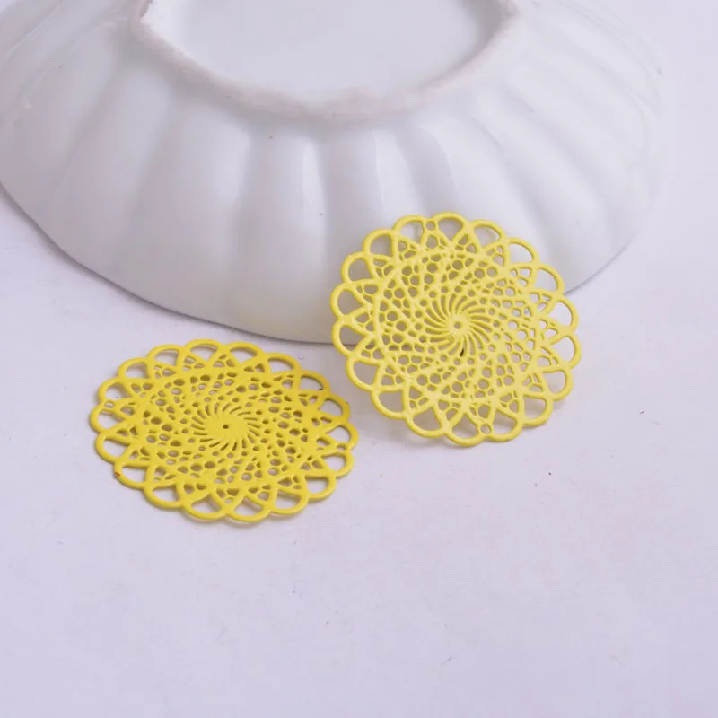 30 Stück AB2642 30mm Runde Filigran-Verbindungsstücke, Blumen-Bedruckte Charms, Verbindungsstücke für DIY-Schmuckherstellung – Detail 3