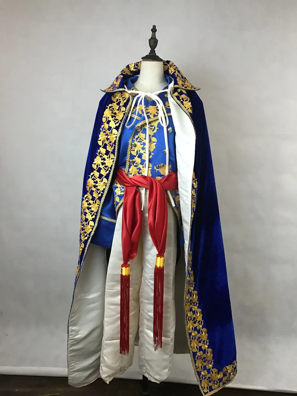 mens period costume embroidery collar cloak Medieval stage performance/Prince charming fairy William /civil war/Colonial Belle