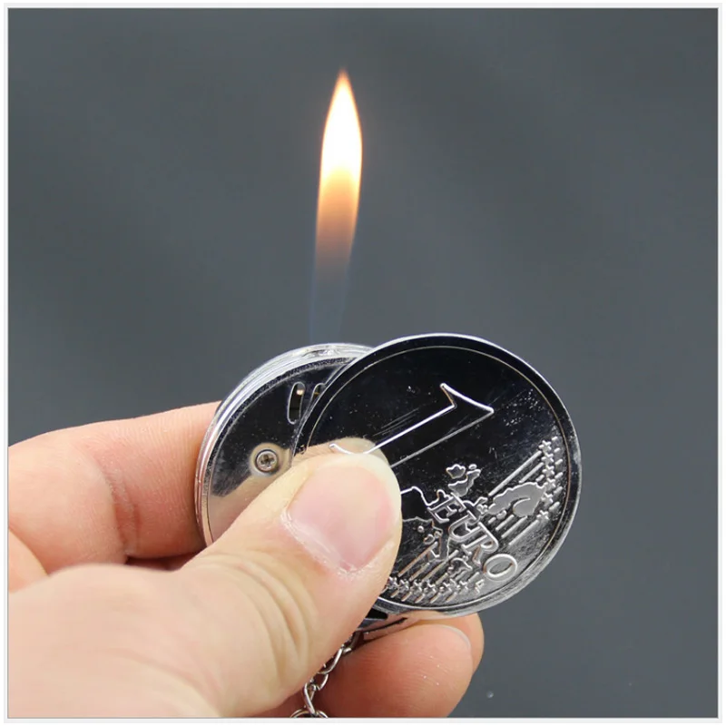 Fashion Creative Mini Coin Shaped Butane Flame Lighter Metal Torch Lighter Novelty Gadget Gift Key Accessories NO GAS