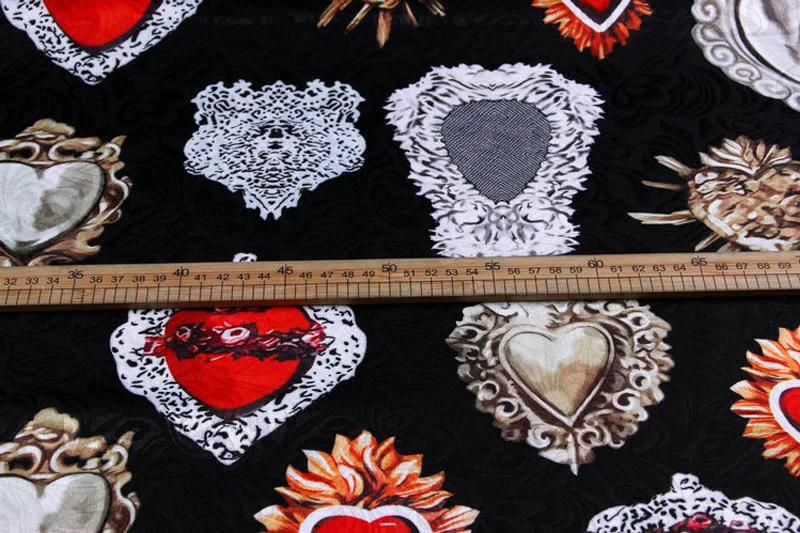 The Sacred Heart Red Stone Black Polyester Brocade Thin Jacquard Fabric for Woman Autumn Dress Skirt Coat Jacket Pants Sewing