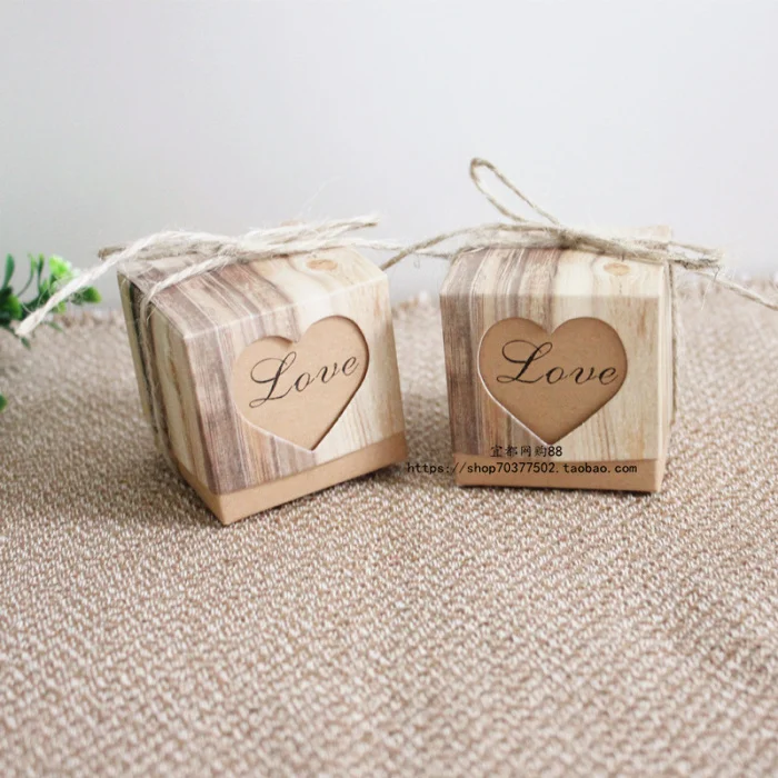 

100pcs/lot Romantic Heart Candy Box for Wedding Decoration Vintage Kraft Wedding Box Favors and Gift Box with "LOVE"/BLACK HEART