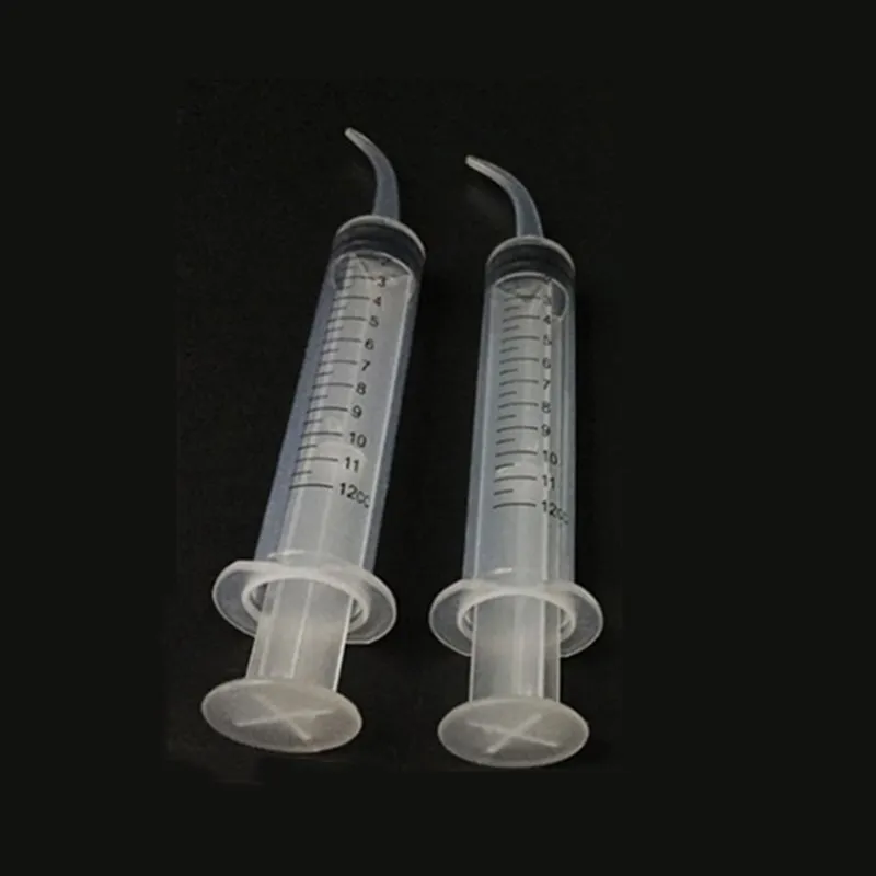 50 Pcs 12 ml Disposable Elbow Irrigation Syringes have calibration plastic material Dentist Products for Dental flushing