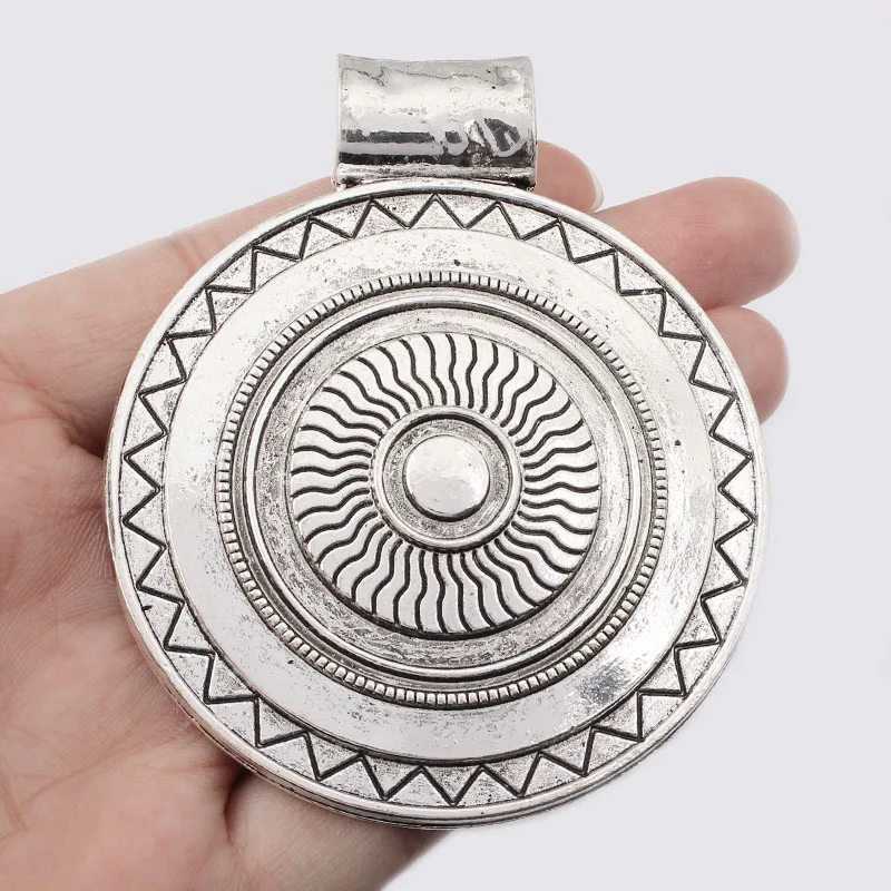 1pcs Tibetan Silver Large Bohemia Boho Medallion Carved Wave Round Charm Pendant For DIY Necklace Making Findings 63.5x77mm