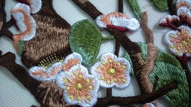Flowers In The Branches Embroidery Patches Sticker for Clothes Patches Para La Ropa Applique Embroidery Flower Patches