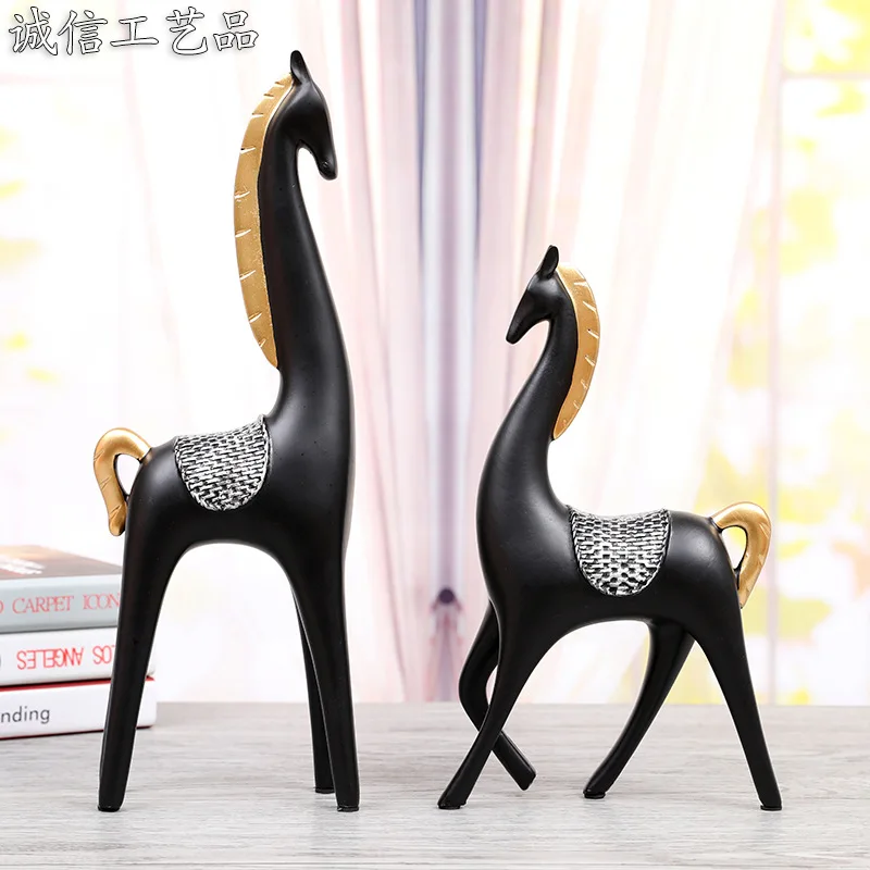 Nordic resin crafts TV living room television Cabinet Home Decor office horse pose a wedding creative gift Figurines Miniatures