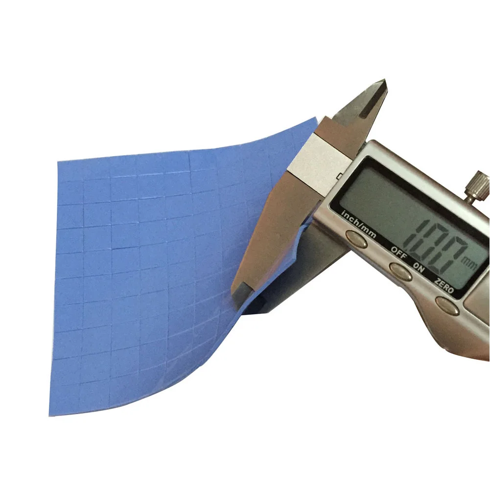 كمبيوتر محمول لوحة حرارية 10 مللي متر * 10 مللي متر * 1 مللي متر عالية الكفاءة الأصلي أصيلة وحدة معالجة الرسومات وحدة المعالجة المركزية المبرد التبريد موصل بطانة حماية من السيليكون