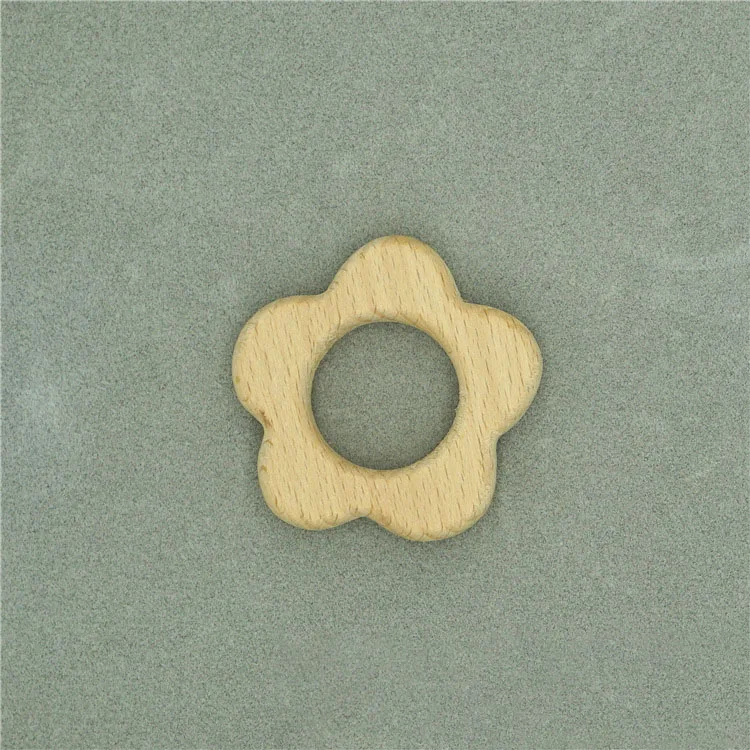 1Pc Lovely Cartoon Wood Teether Pure Natural Animal Shaped Baby Teething Nursing Beech Teether DIY Pendant Toy