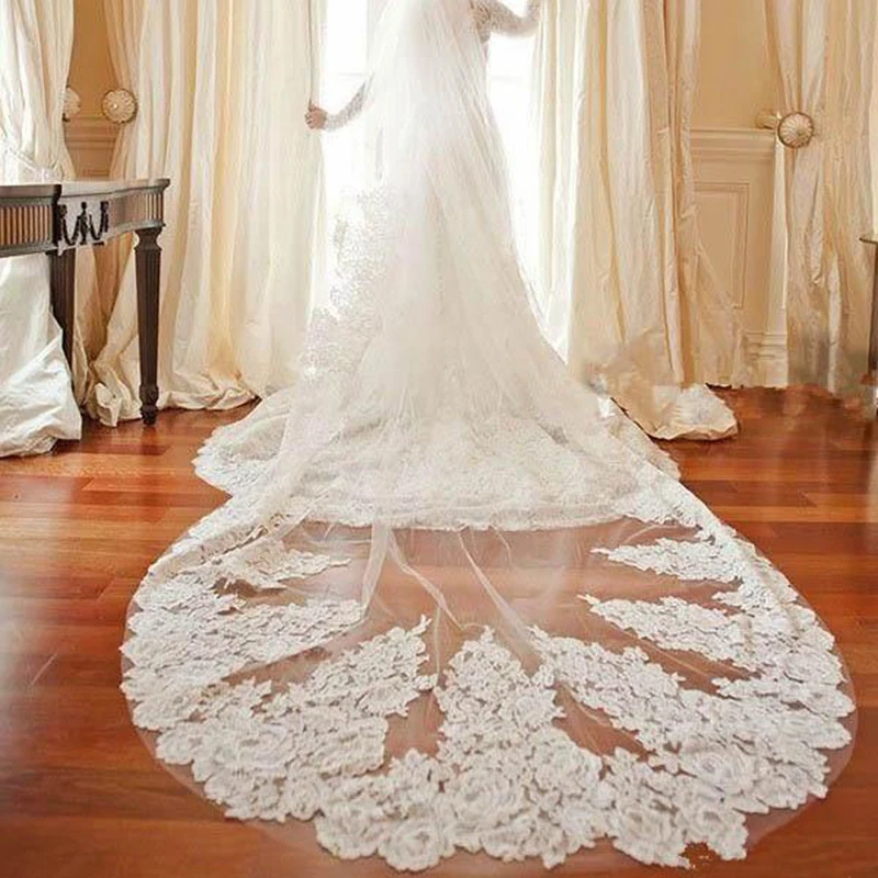 Luxury Long 3M 1T Handmade Lace Appliques Veils Cathedral Length Wedding Veil Custom Made White Ivory Free Comb Bridal Veils