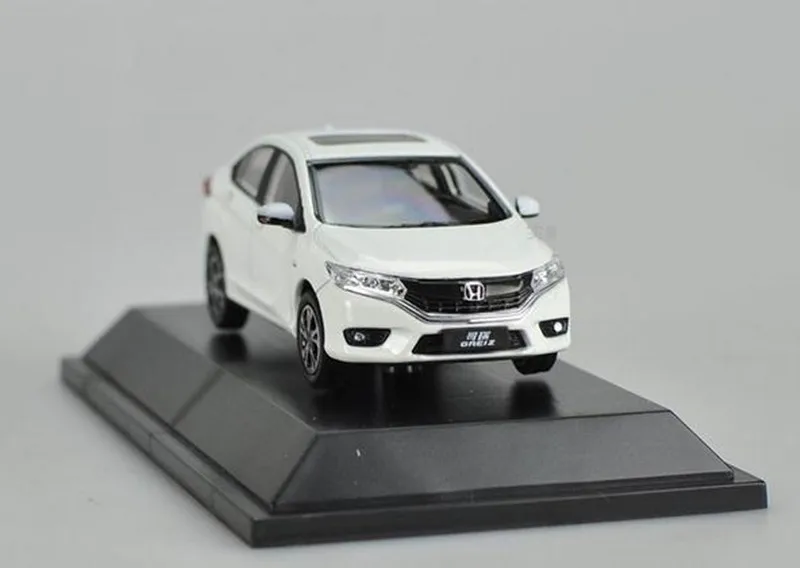 Original High simulation HONDA GREIZ, 1: 43 scale alloy car model, metal casting children\'s toy vehicle, free shipping