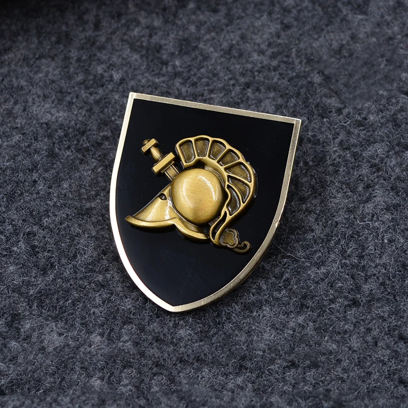 Meritorious Medal Brooch Pin Badge United States West Point Academy Rome Greece Iron Man Helmet Shield Since1898