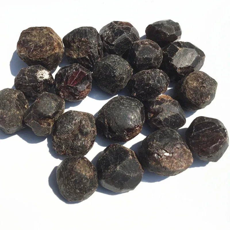 Natural rough Garnet crystal stone Raw semiprecious Tumbled stone