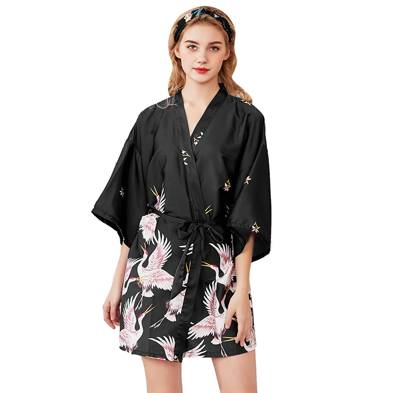 Women Silk Satin short Wedding Bride Bridesmaid Robe Kimono Robe Feminino Bath Robe Large Size Peignoir Femme Sexy Bathrobe