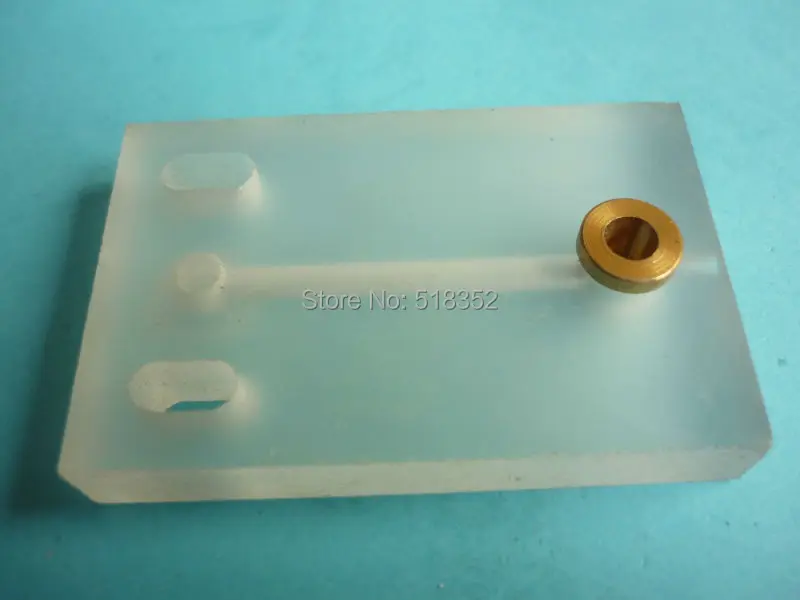 

40 x63 x10mm Acrylic Water Jet Panel/ Water Spray Cooling Plate with Brass Nozzle, EDM Wire Cut High Speed Machine Wearing Parts