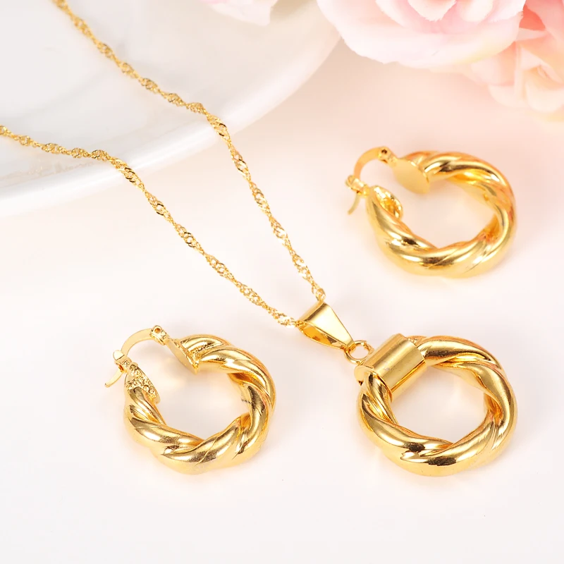 Africa/Dubai Fashion Gold Color Necklace Earrings Sets For Women Birthday Romantic Gift