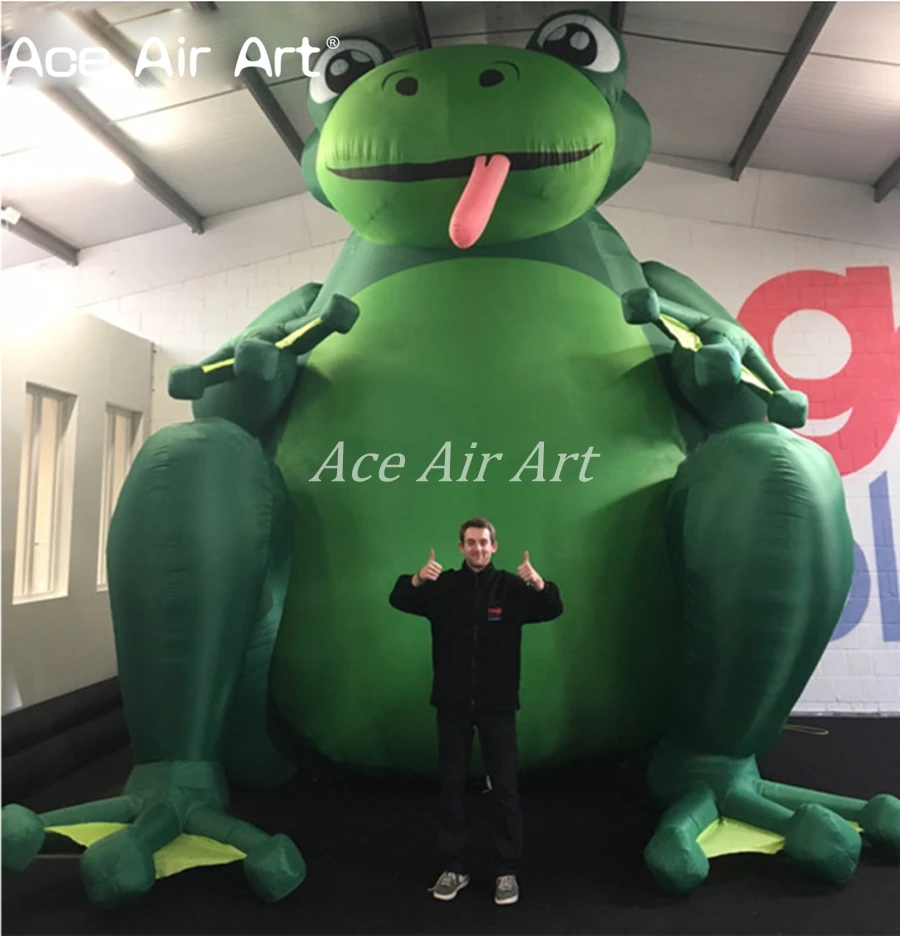 

Giant Advertising animal Model Inflatable frog replica with air blower for event