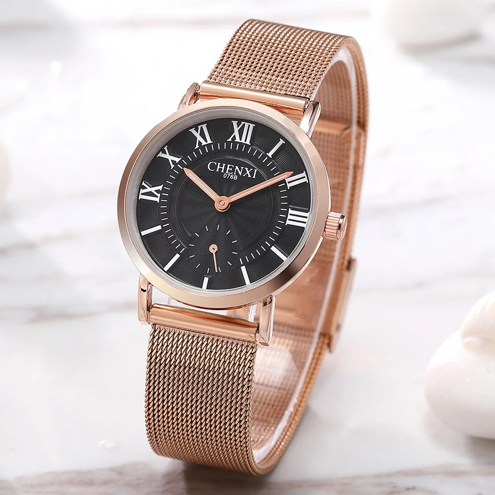 2019 New mesh band Couple Luminous hands Watch Rose gold Round Dial Plate men\'s quartz watch