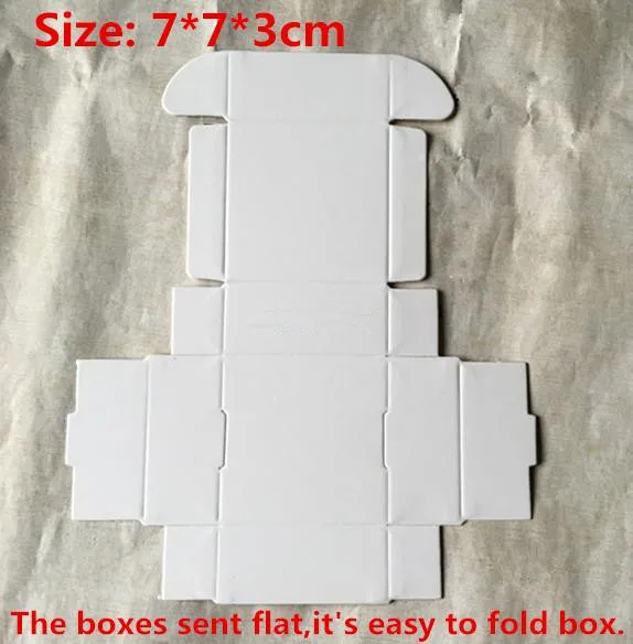 

100Pcs 7*7*3cm Blank White Paper Party Boxes Smart Little Sized Craftwork Gift Fastener Ear Rings Aircraft Cardboard Boxes