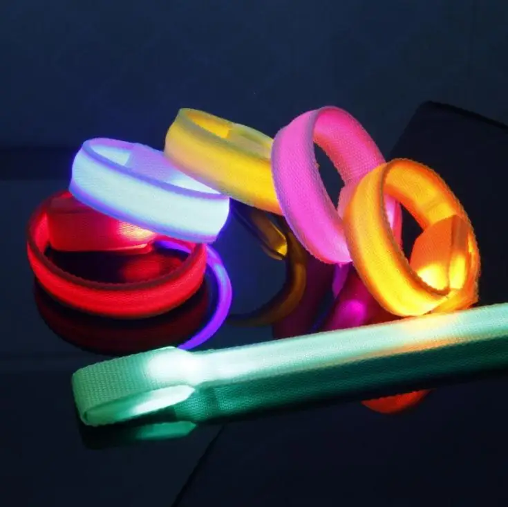 LED Flashing Wrist Band Bracelet Arm Band Belt Light Up Dance Party Glow For Party Decoration Gift SN1146