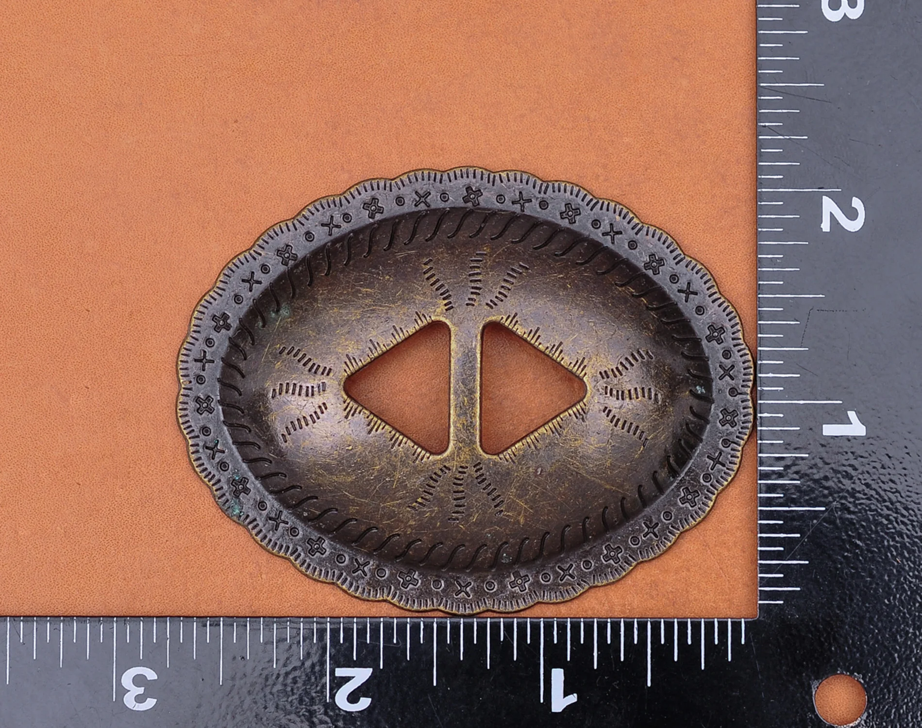 5pcs Quality Heavy Western Antique Bronzer Cross Tribal Flower Pattern Horse Saddles Tack Leathercraft Belt Slotted Oval Conchos
