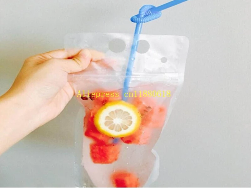 500pcs/lot Fast shipping 450ml Plastic Drink Packaging Bag Pouch For Beverage Juice Milk Coffee With Handle & Holes For Straw