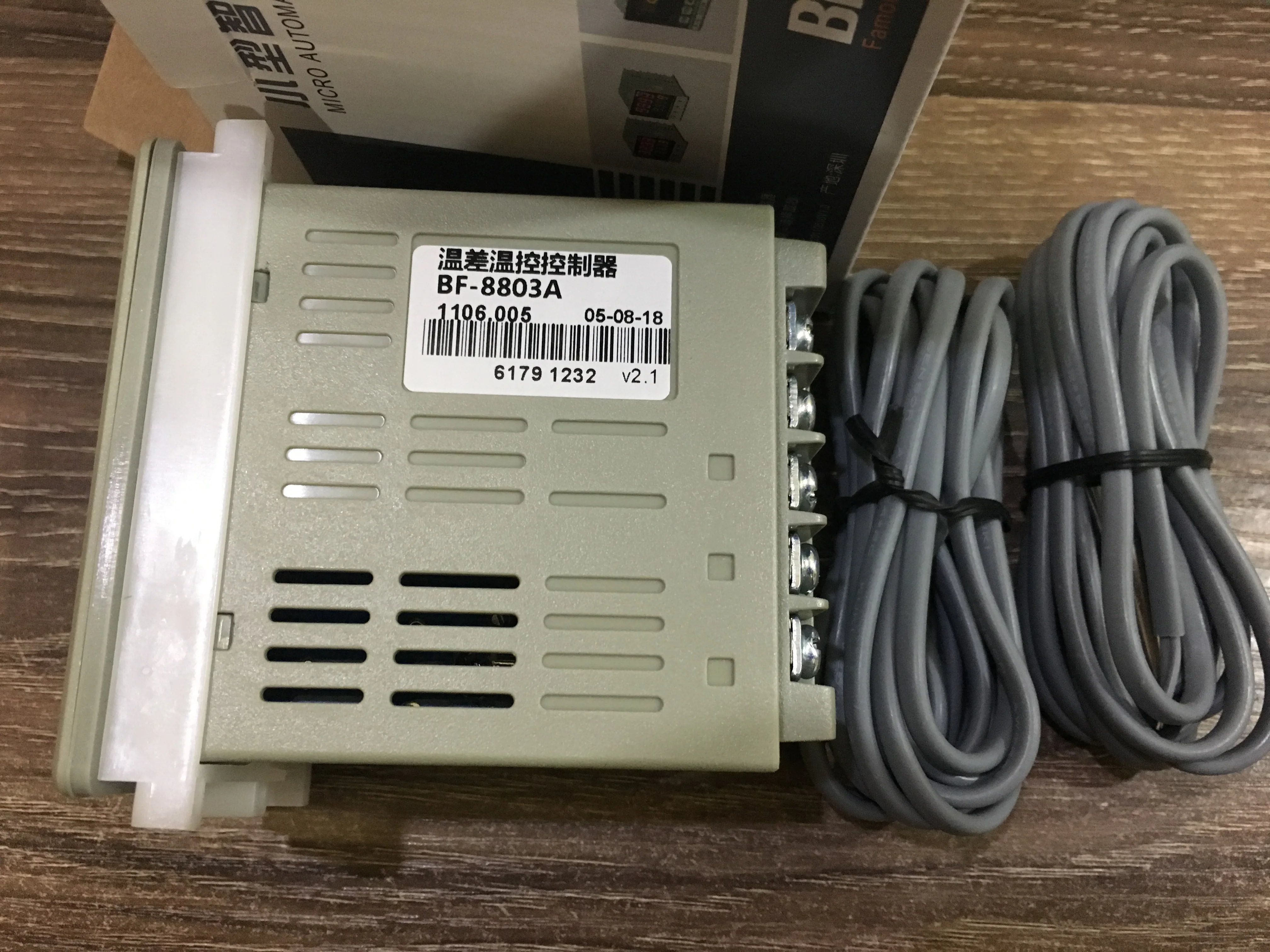 Controlador de temperatura BF-8803A termômetro BESFUL Diferencial de temperatura solar com sensor de 2 sondas