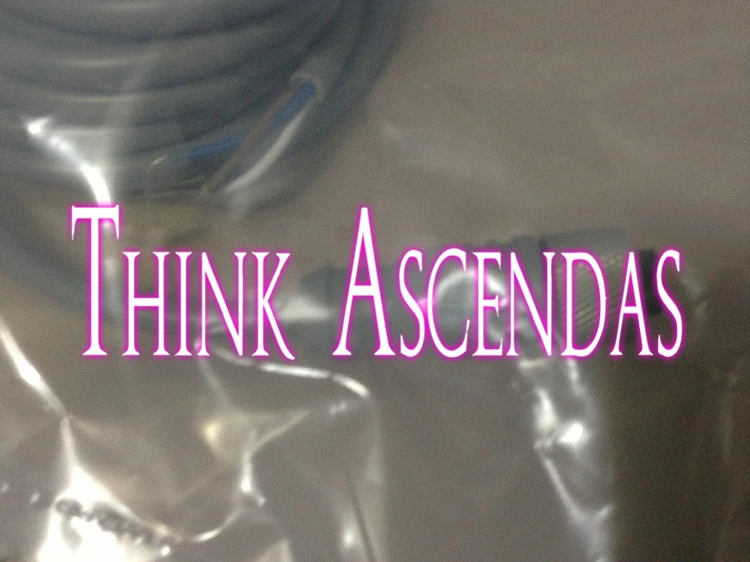 

XS3F-M421-402-A/R XS3F-M421-405-A/R Кабель бесконтактного переключателя