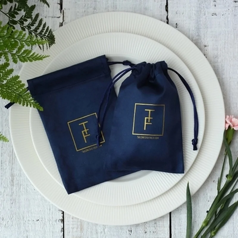 50Pcs Custom Logo Navy Blue Flannel Jewelry Drawstring Bag Velvet Suede Gift Packaging Pouch Wedding Favors Cosmetic DIY Sack