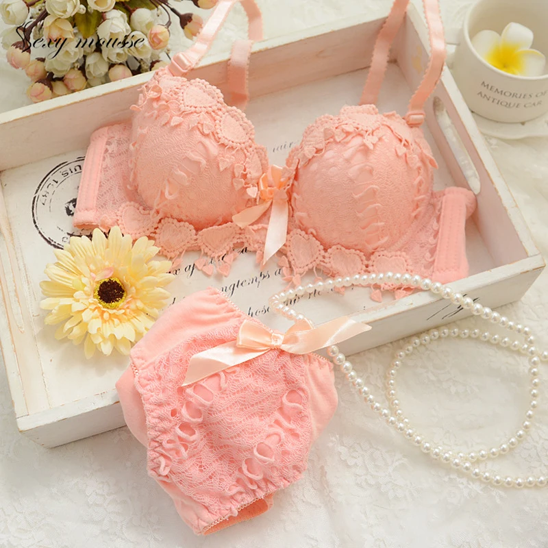 sexy mousse lingerie Bra Set for Women Underwear push up back closure Heart to heart gathered bra set explosion cute girls sloth