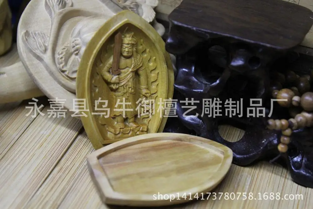 North Australian sandalwood carving Buddha hand carved eight box Home Furnishing evil guardian Fudo