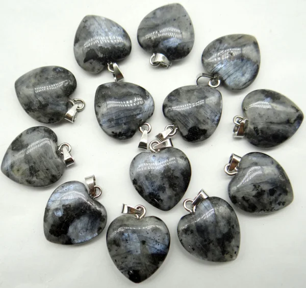 

Wholesale 20mm natural labradorite lapis Opal tiger eye mixed stone charms heart pendants for Diy jewelry making Necklace 30pcs