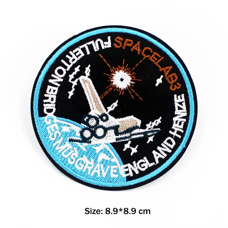 Spaceship Astronaut Rocket Iron Patches Badges Embroidery Fashion Cool Space Applique for Kids Clothes Decoration