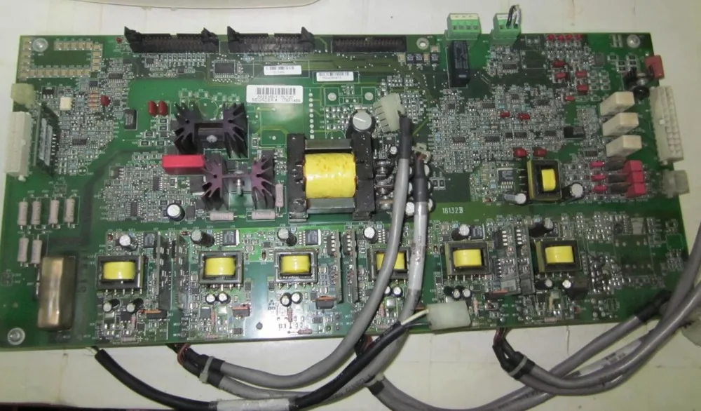 

VLT6000 75-110KW Board