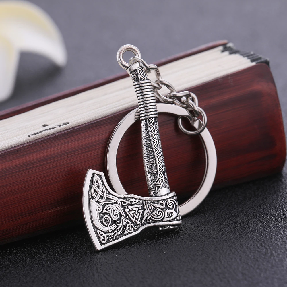 Skyrim Vintage 3D Slavic Axe Perun\'s Charm Key Chain Symbol of Norse Amulet Valknut Celtics Knot Men\'s Keychain Gift