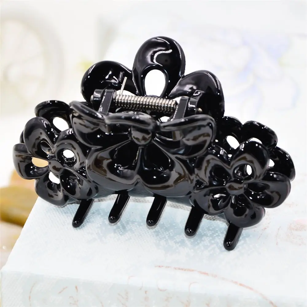 Women Plastic  Hair Jaw Clip Fashion Hair Claw Black Hairpin Hair Accessories for Female Simple Hair Crab Grip Clamp