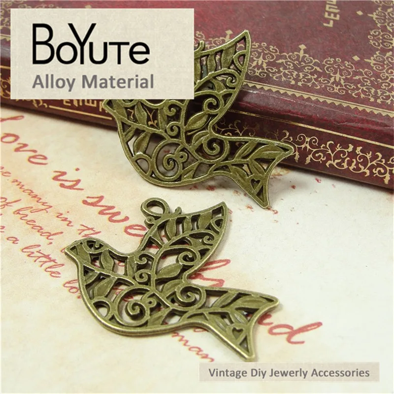 BoYuTe (50 unids/lote) 33*36 MM Chapado en bronce antiguo pájaro colgante joyería accesorios hecho a mano Diy