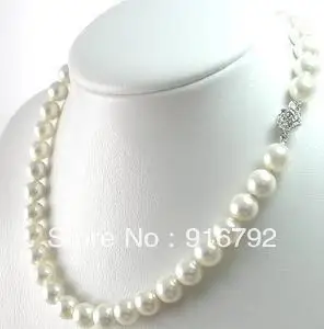 

free P&P *******8-9MM Genuine freshwater white pearl necklace 18inch