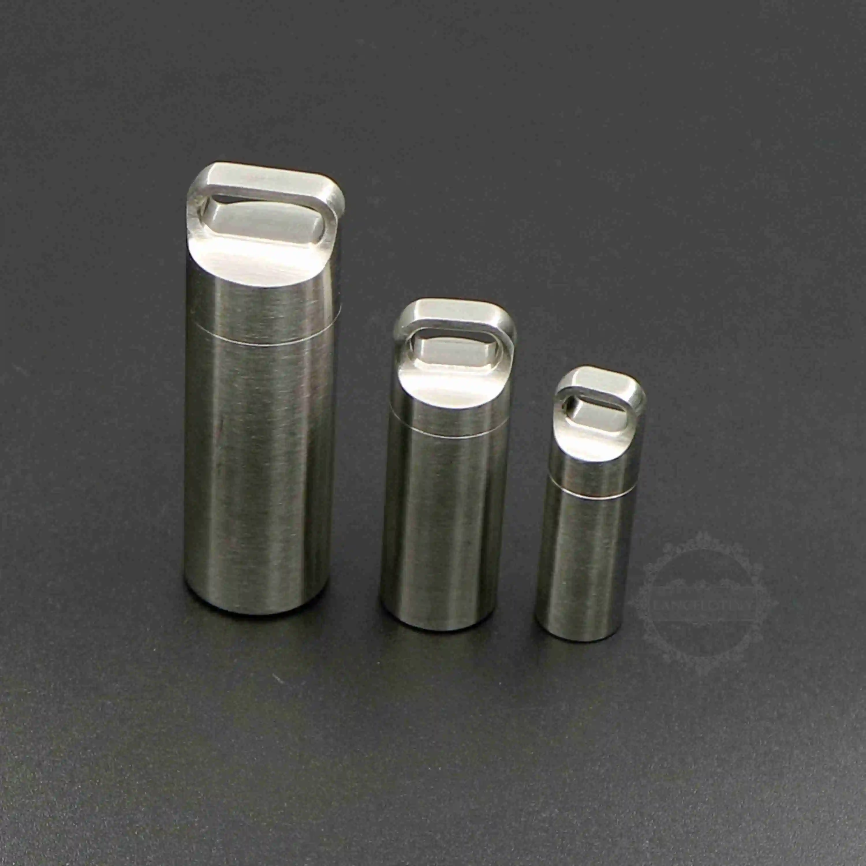 stainless steel seal cremation bottle perfume holder ash wish vial pendant charm EDC tablet storage box DIY  1800401-2