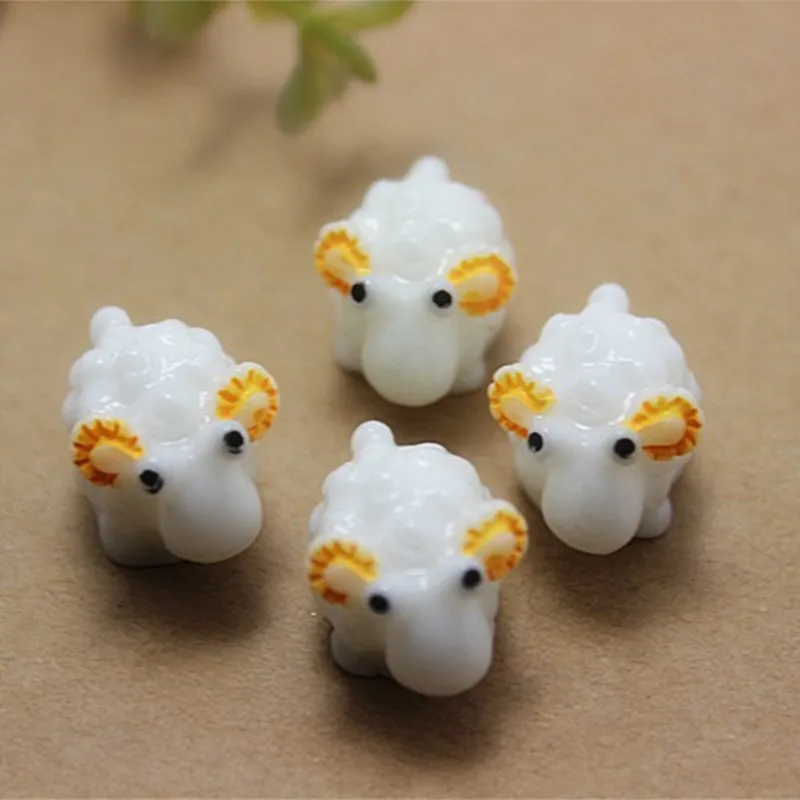 10pcs Kawaii Mini Sheep Animals Home Micro Fairy Garden Figurines Miniatures Home Garden Decoration DIY Accessories,18*13*13mm