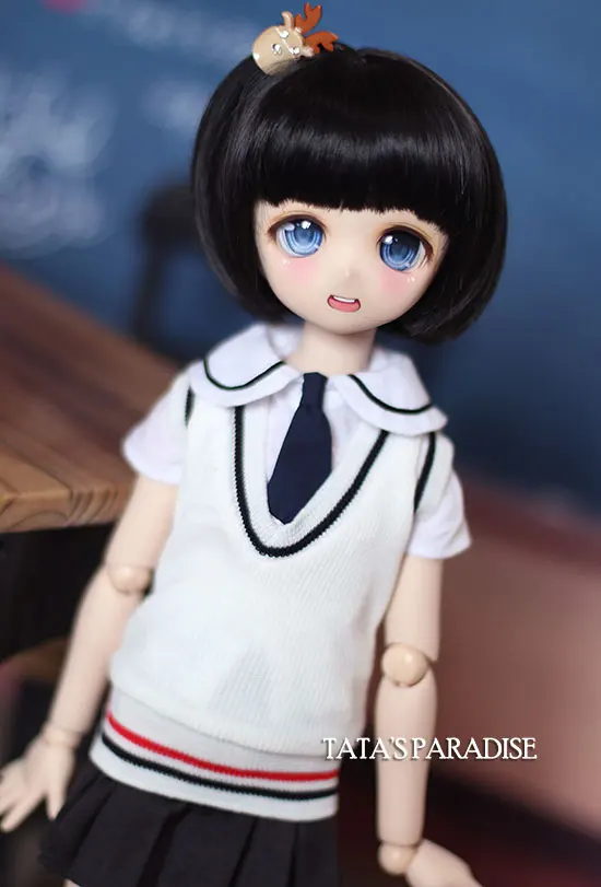 

1/4 1/3 scale BJD accessories V-neck vest doll clothes for SD.Not included doll, shoes and other accessories NO0401